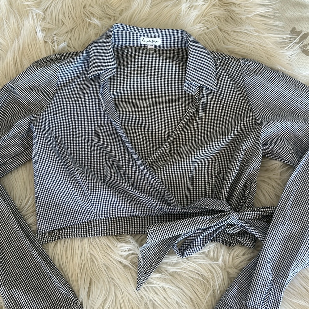 Cropped Checked Button Down Top